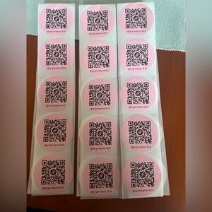 Custom 🍒 QR Code Stickers for Thank You Cards